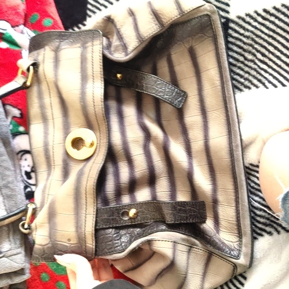 YSL Muse Two Crocodile Satchel Bag - Picture 15 of 16